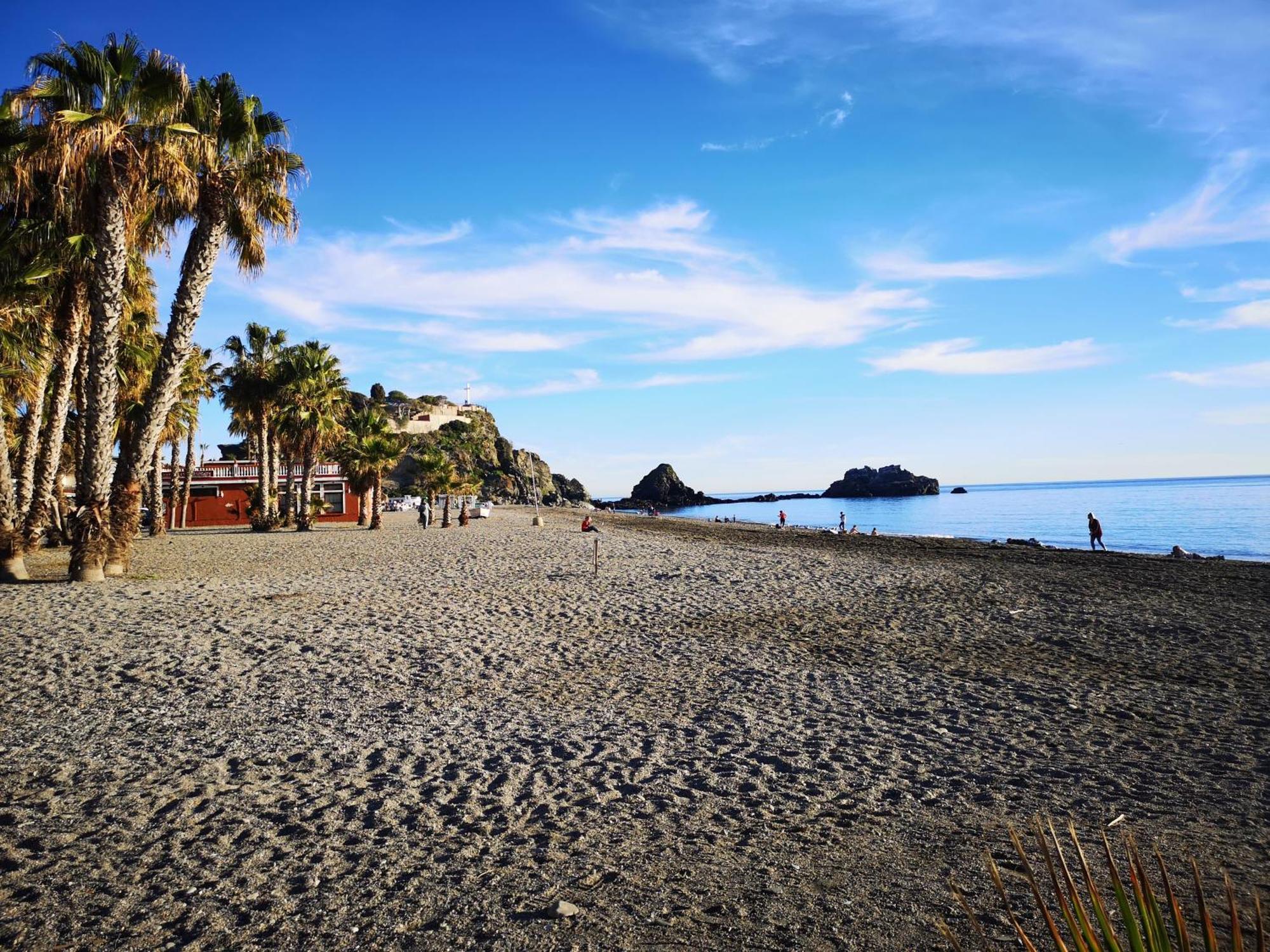 شقة Magnificas Vistas Al Mar Almuñécar المظهر الخارجي الصورة