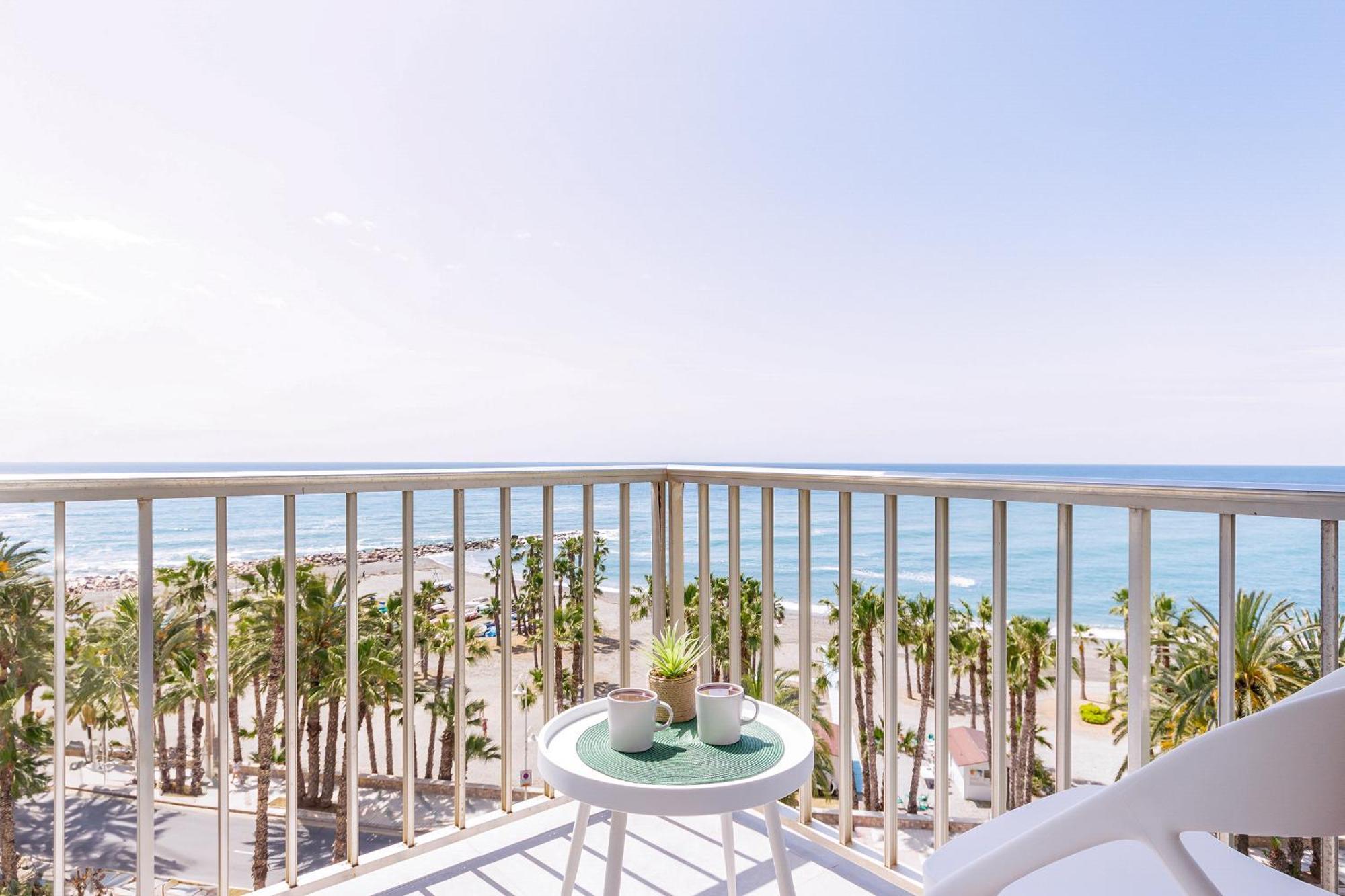شقة Magnificas Vistas Al Mar Almuñécar المظهر الخارجي الصورة